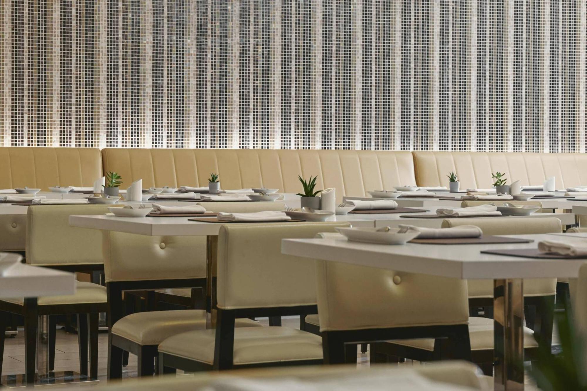 Ac Hotel By Marriott Kuantan Exterior photo